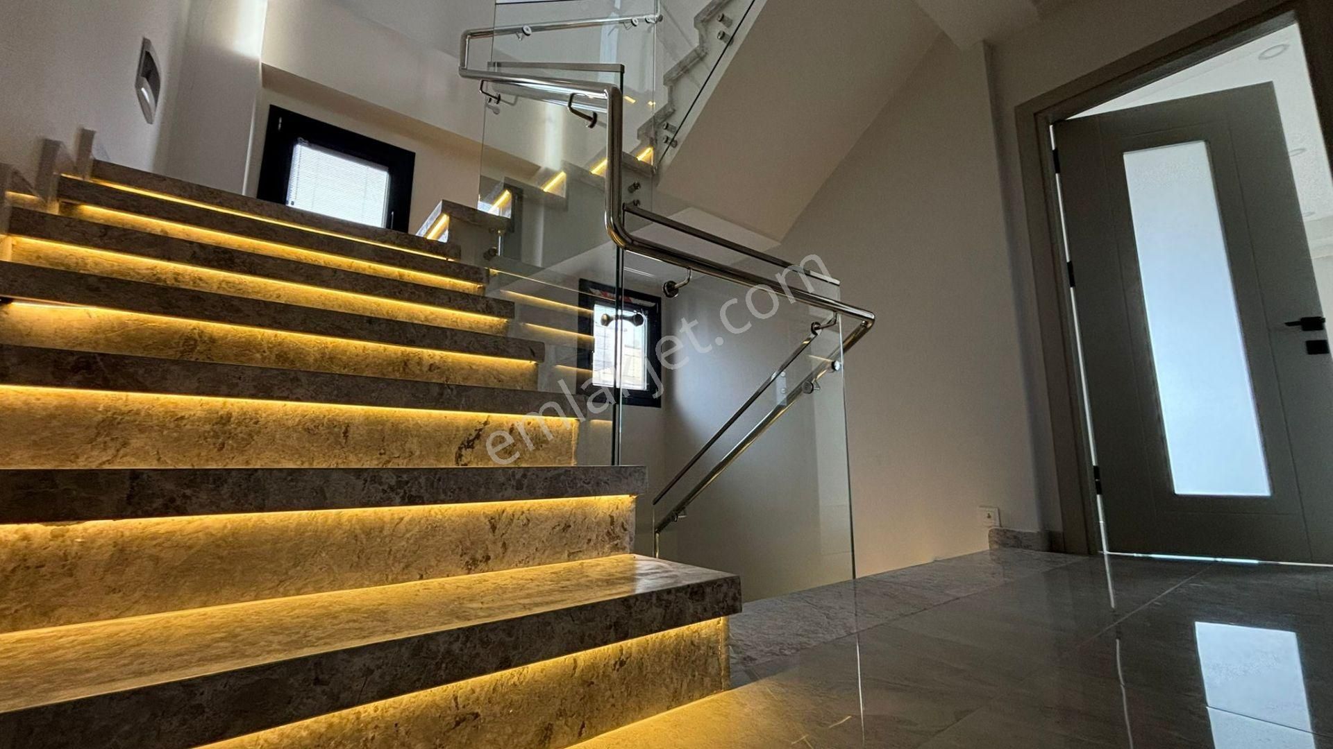 Güre Tahtakuşlar’da Emsalsiz! Deniz Manzaralı, 355 M² Arsada, Özel Havuzlu Ultra Lüks Müstakil Villa - Görsel 23