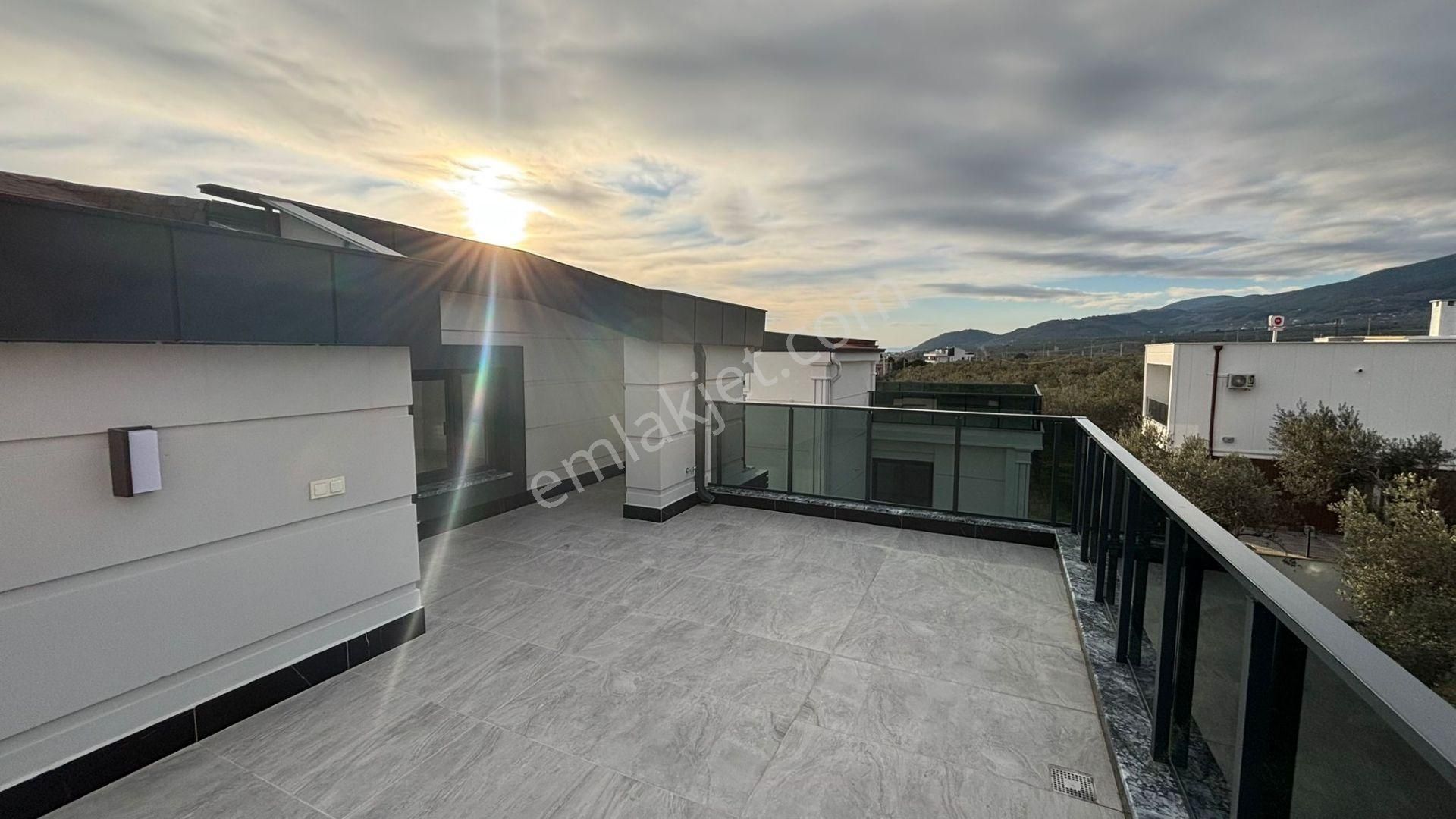 Güre Tahtakuşlar’da Emsalsiz! Deniz Manzaralı, 355 M² Arsada, Özel Havuzlu Ultra Lüks Müstakil Villa - Görsel 34