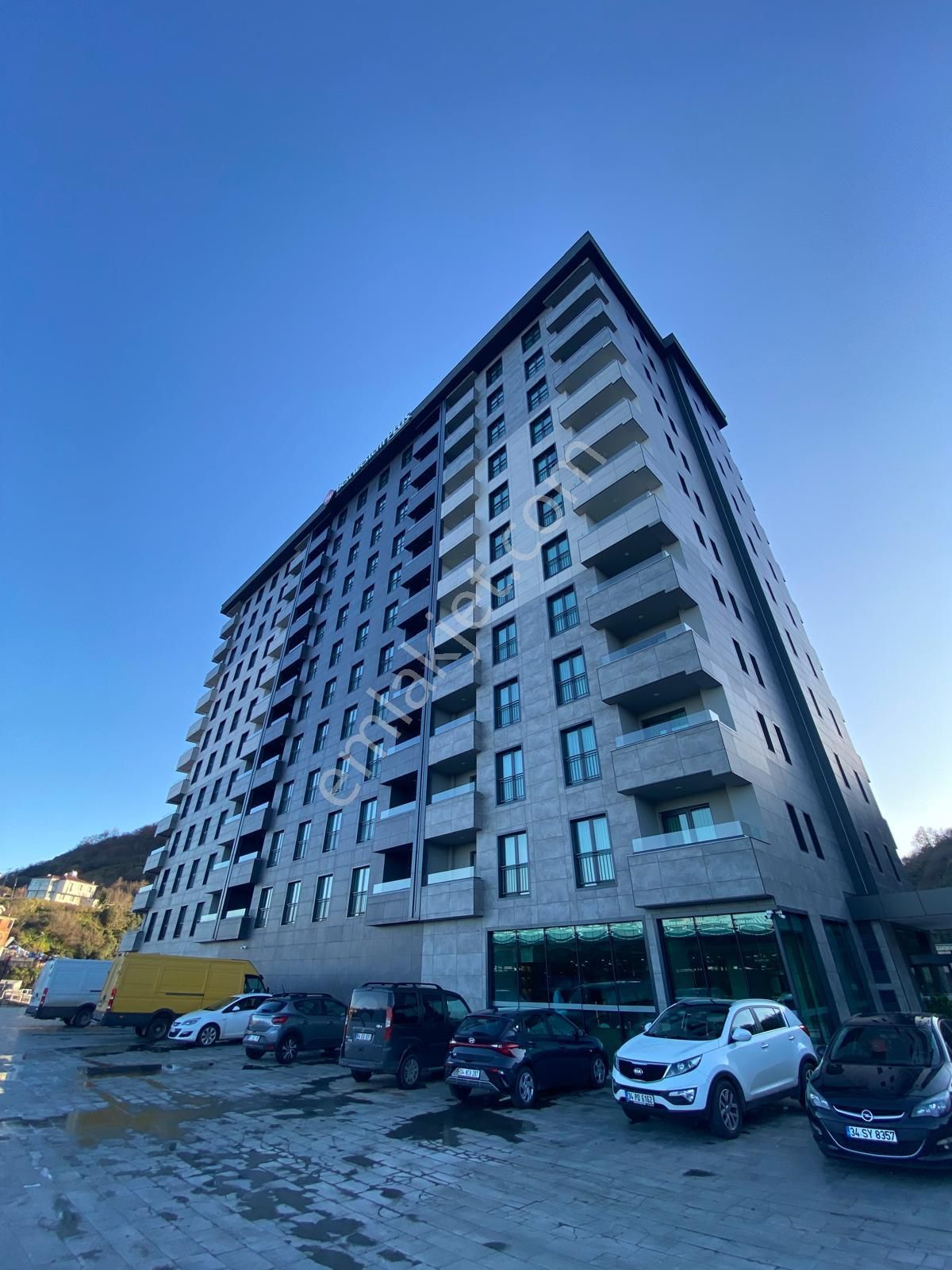 Trabzon Arsin'de Satılık 2+1 Eşyalı Rezidans Daire - Görsel 34