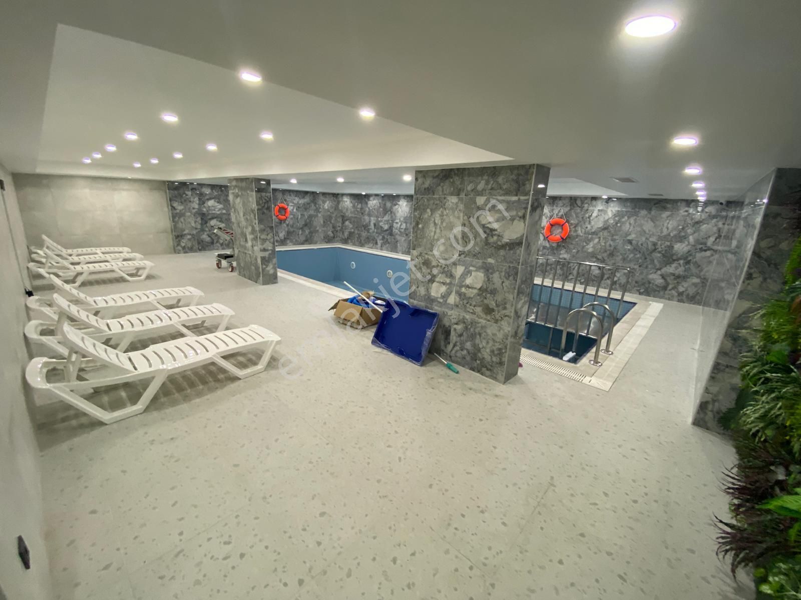 Trabzon Arsin'de Satılık 2+1 Eşyalı Rezidans Daire - Görsel 30