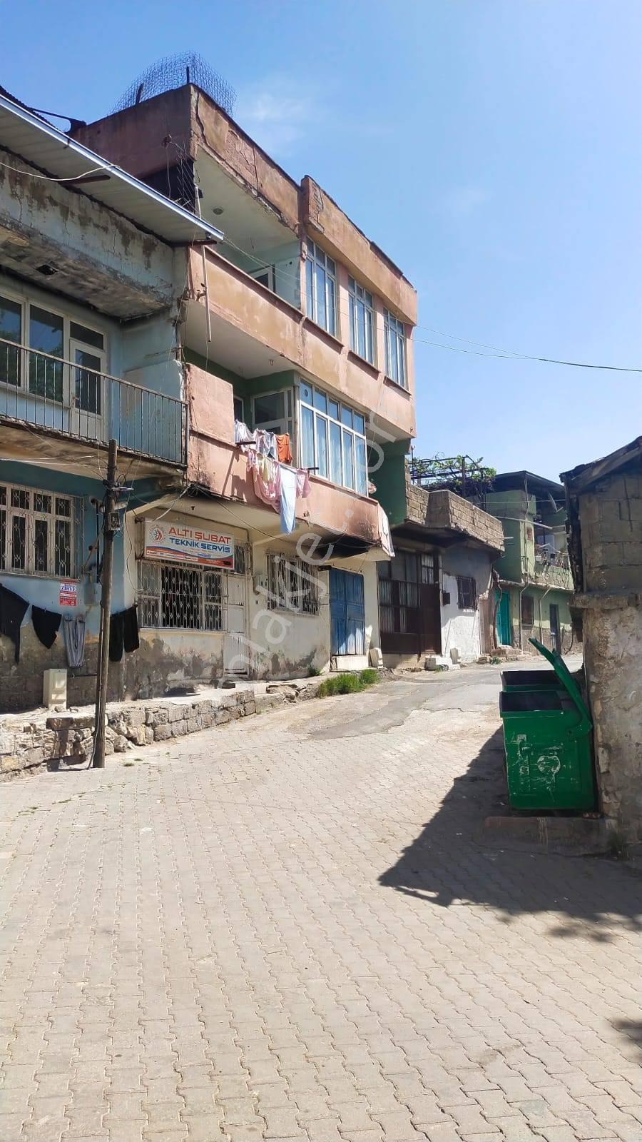 Mrs Gayrimenkul Den Satılık 3 Katlı Müstakil Ev - Görsel 2