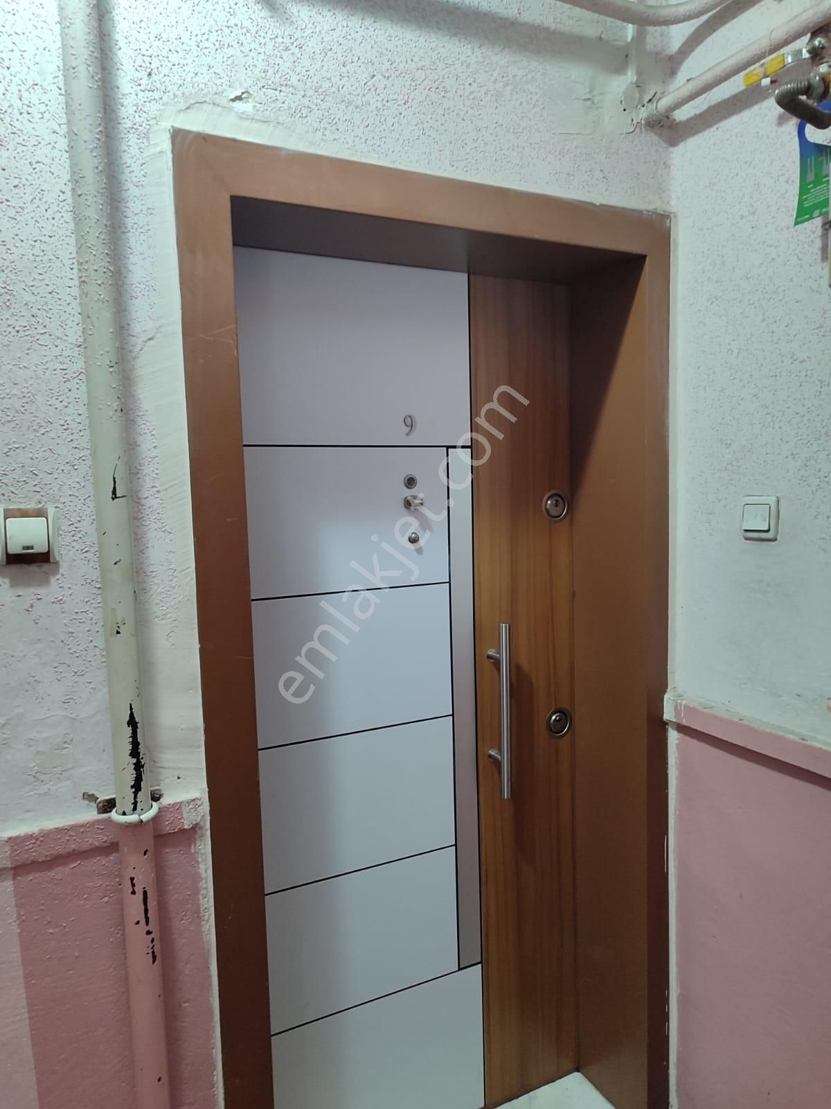 Keçiören Tepebaşı Bayrak Sokakta Ara Kat Satılık 3+1 Daire - Görsel 4