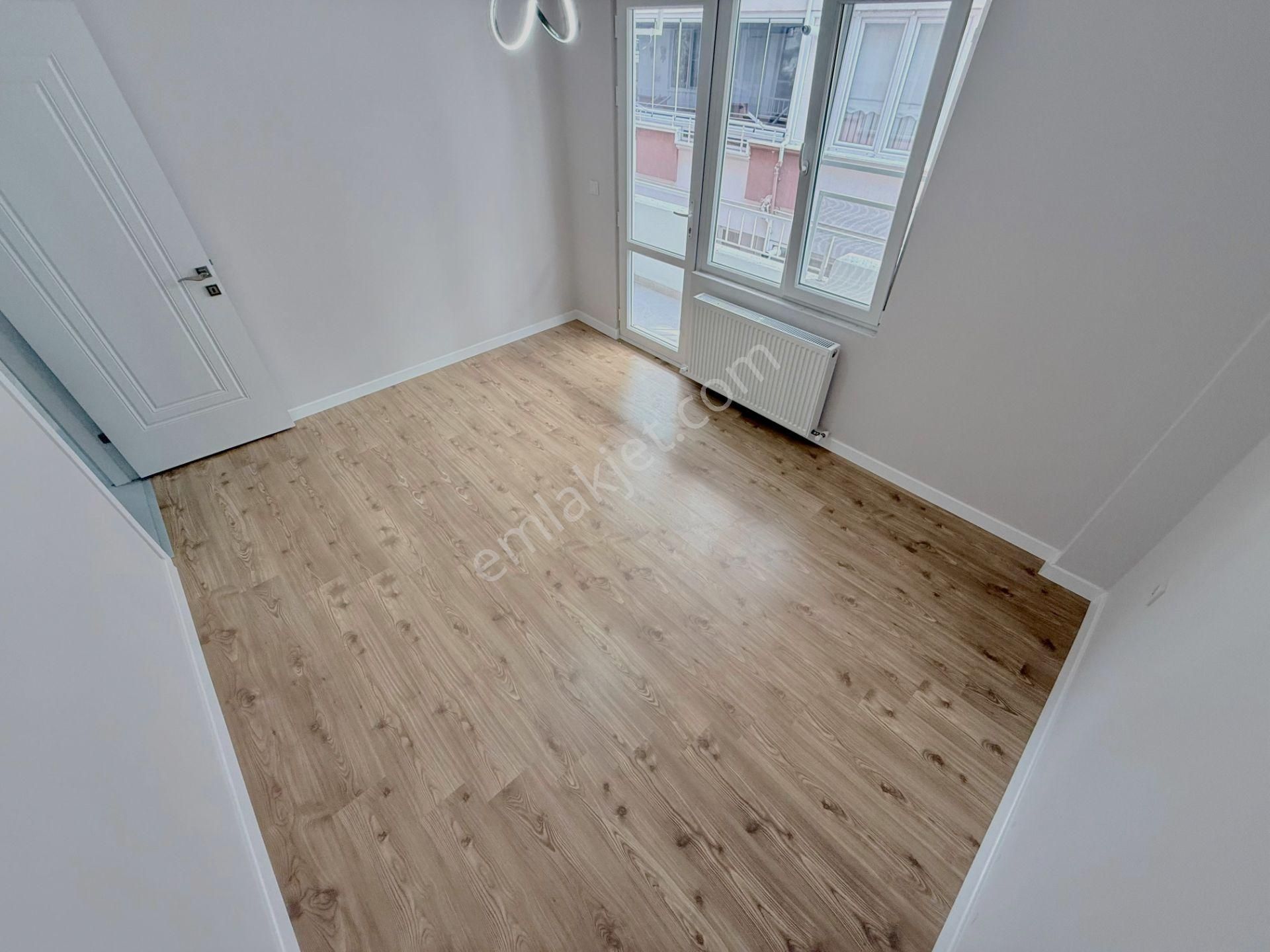 Parla'dan Lüks Tasarım Ön Cephe Ara Kat Satılık 3+1 Daire - Görsel 31