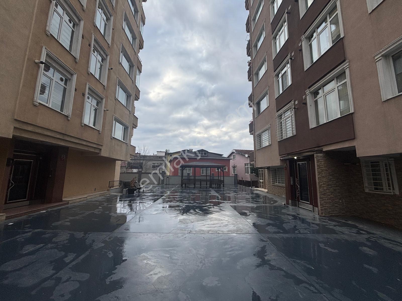 Ümraniye Dudullu'da Site İçerisinde Masrafsız Satılık 3+1 Daire - Görsel 29