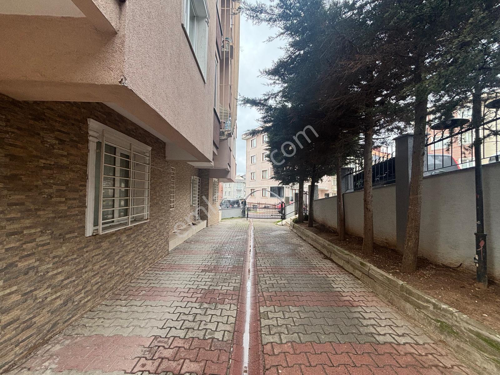 Ümraniye Dudullu'da Site İçerisinde Masrafsız Satılık 3+1 Daire - Görsel 30