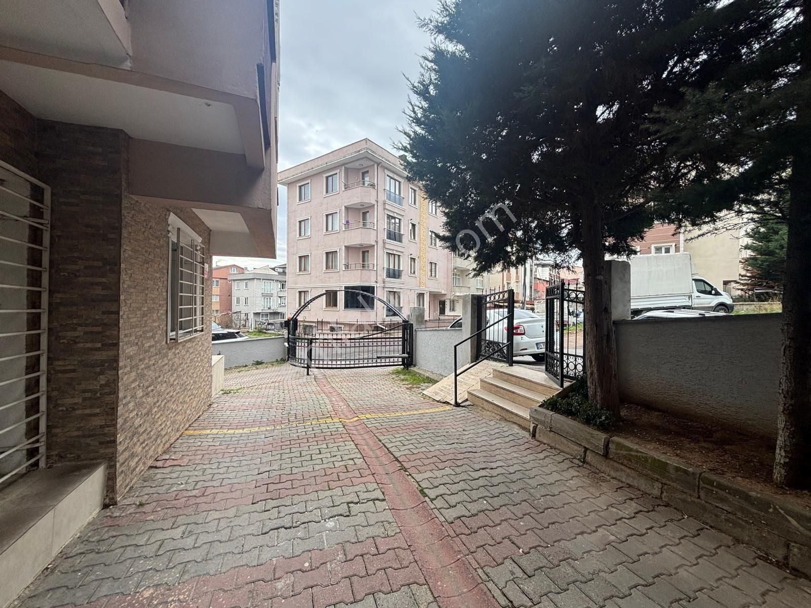 Kaçmazdan Ümraniye Dudullu'da Site İçerisinde Satılık 3+1 Daire - Görsel 5