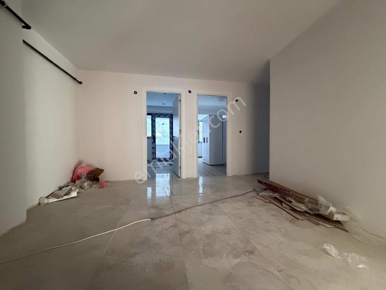 Bahçelievler Merkez'de Sıfır Binada 3+1 Geniş Ara Kat Daire - Görsel 25