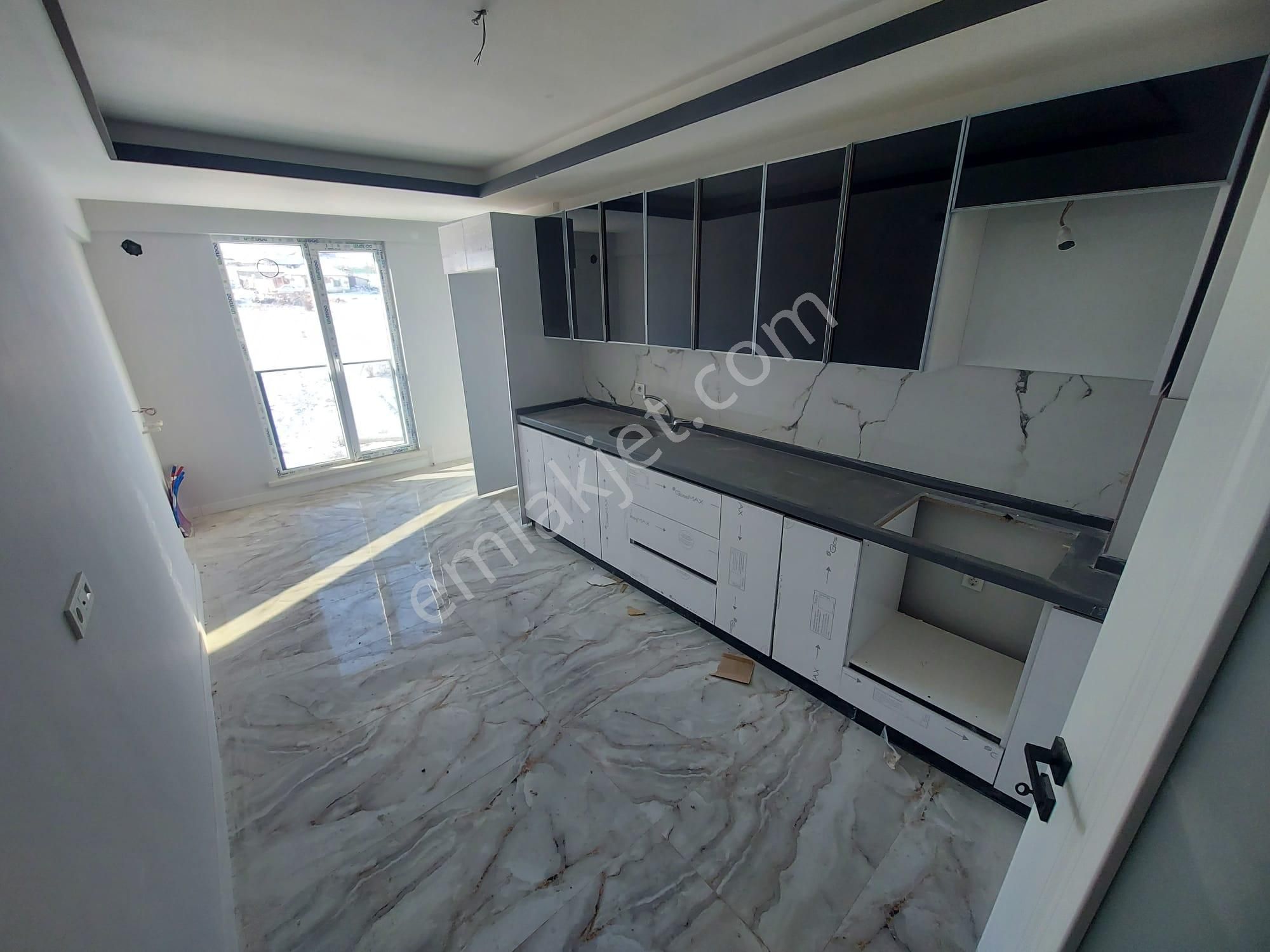 K.ören Bağlum Yeni Binada Lüx Yapılı 3+1 Satılık Daire - Görsel 2