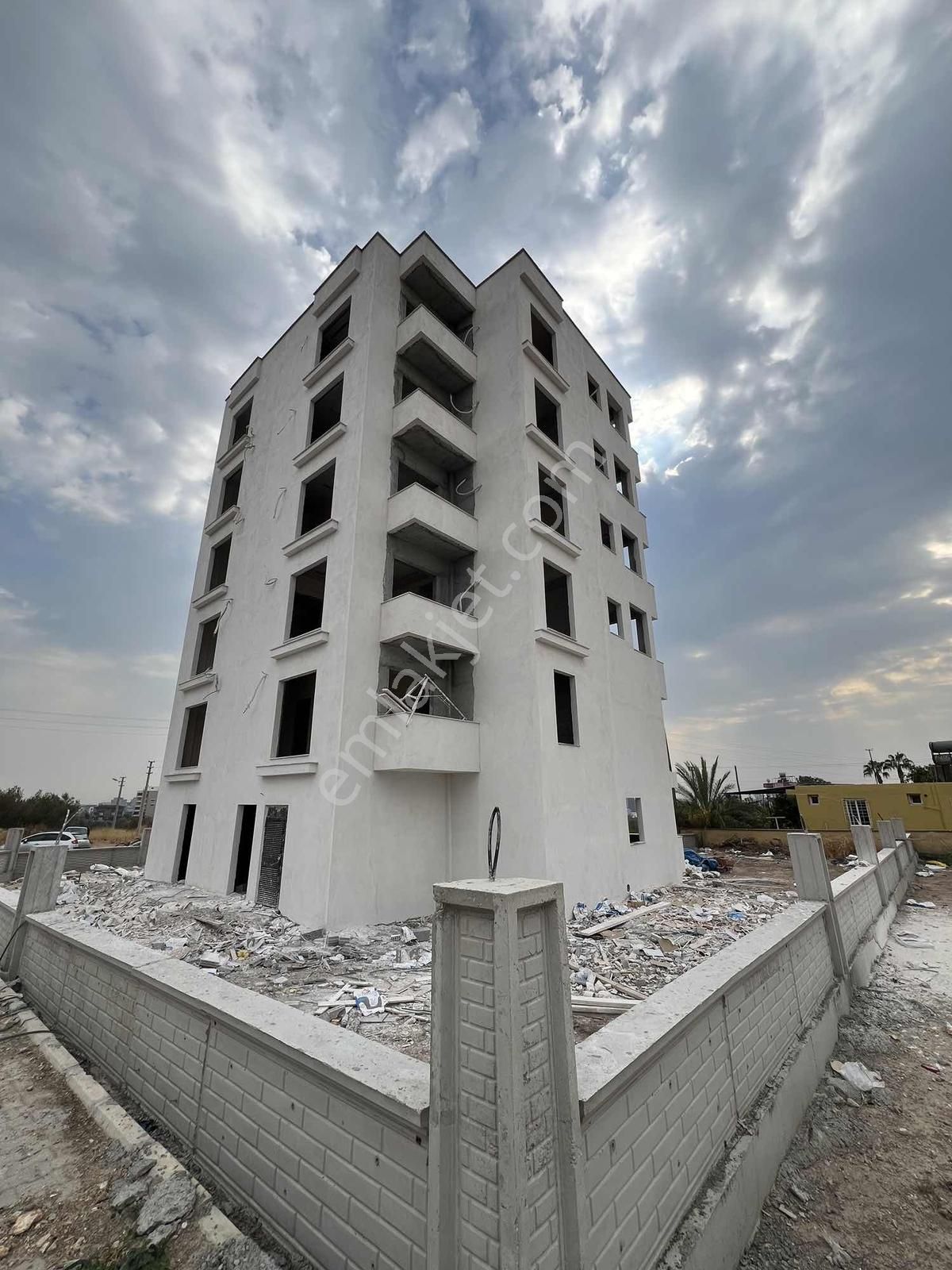 Eski Mezitlide Lansmana Özel Lüks 2+1 Daireler - Görsel 9