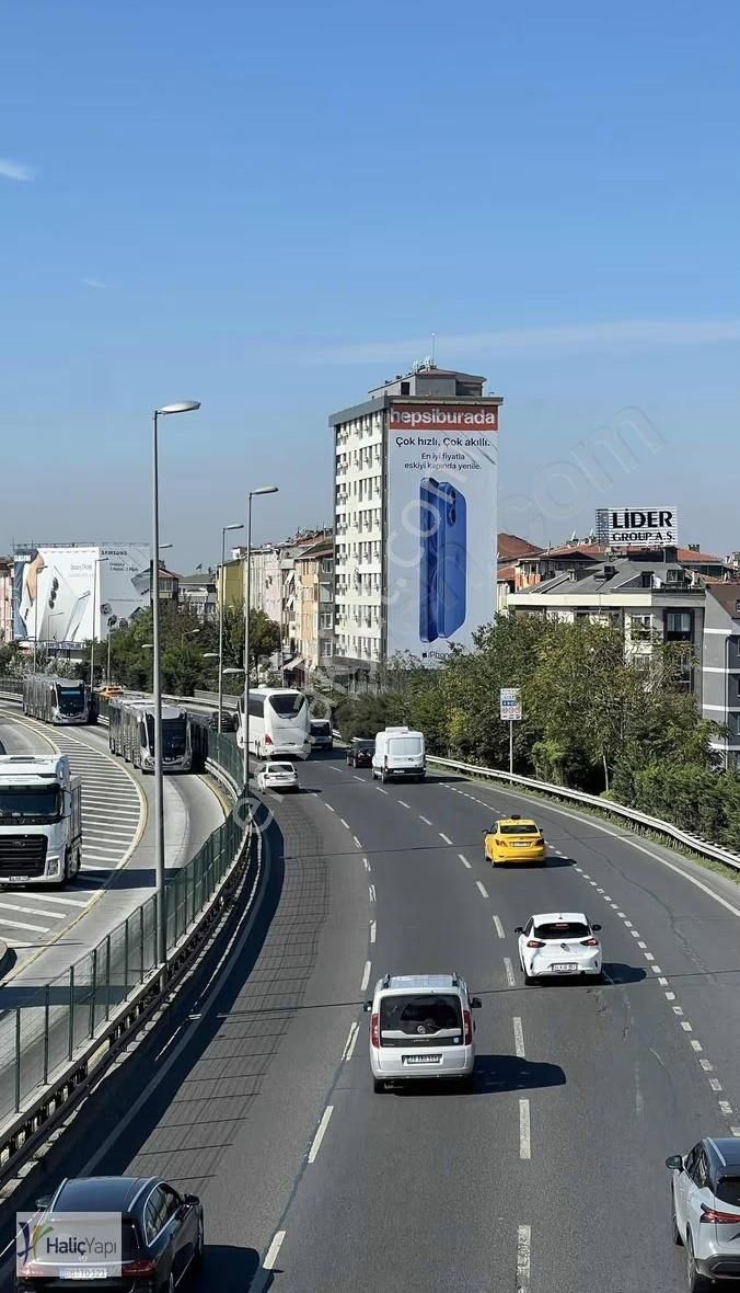 Via E-5 Residance Şehir Manzaralı Kiralık 2+1 Balkonlu Daire - Görsel 4