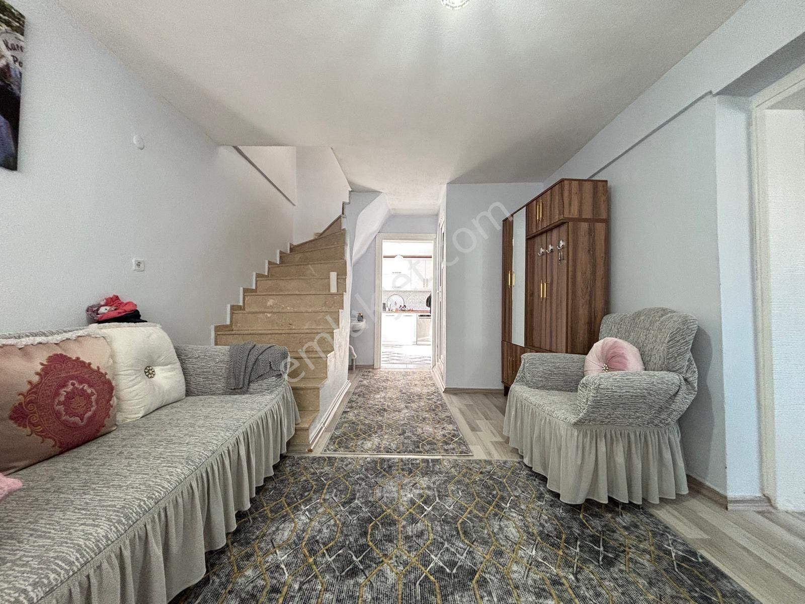 ▀▄mera Emlaktan Tuzcumurat Mh 1+1 Parasına 3+1 120m2 Müstakil Ev - Görsel 3