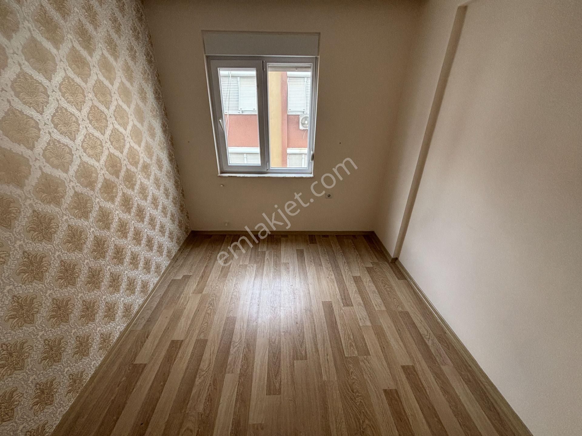 Büyükşehir Belediye Arkası Arakat Geniş 2+1 - Görsel 19