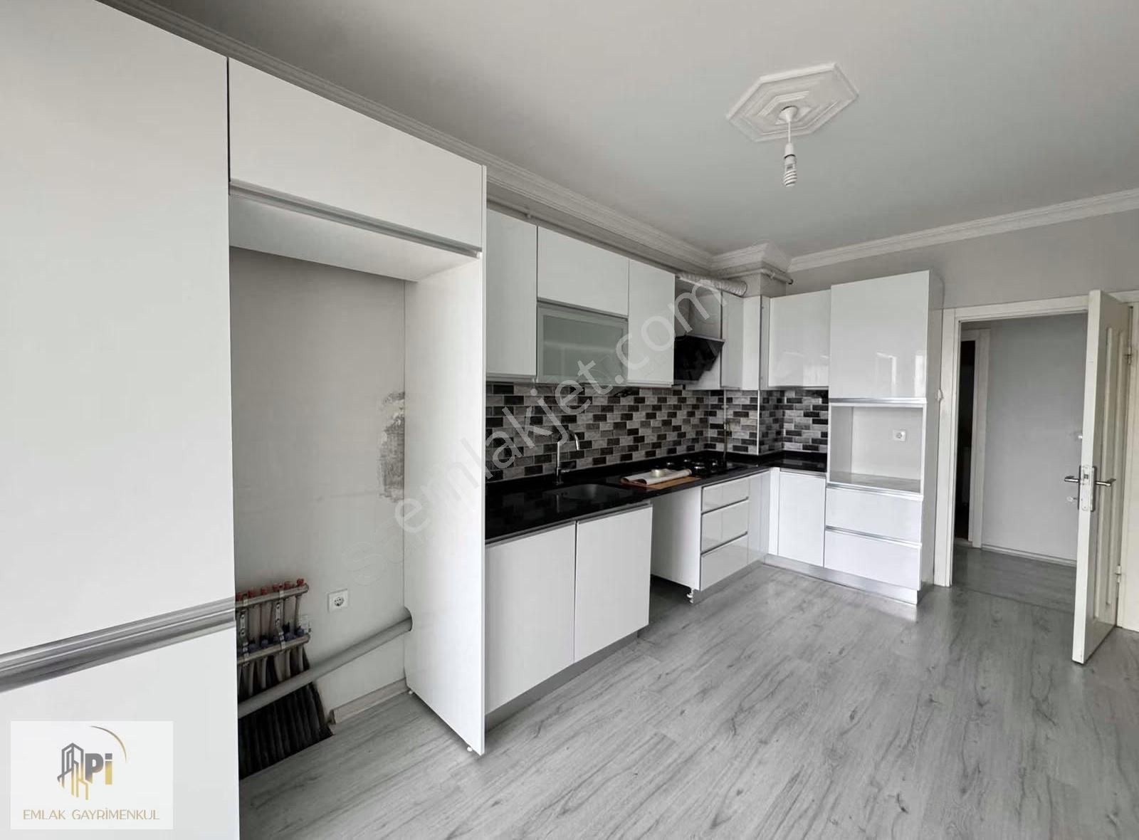 Batıkent'te Site İçi Arakat Kiralık Daire - Görsel 10