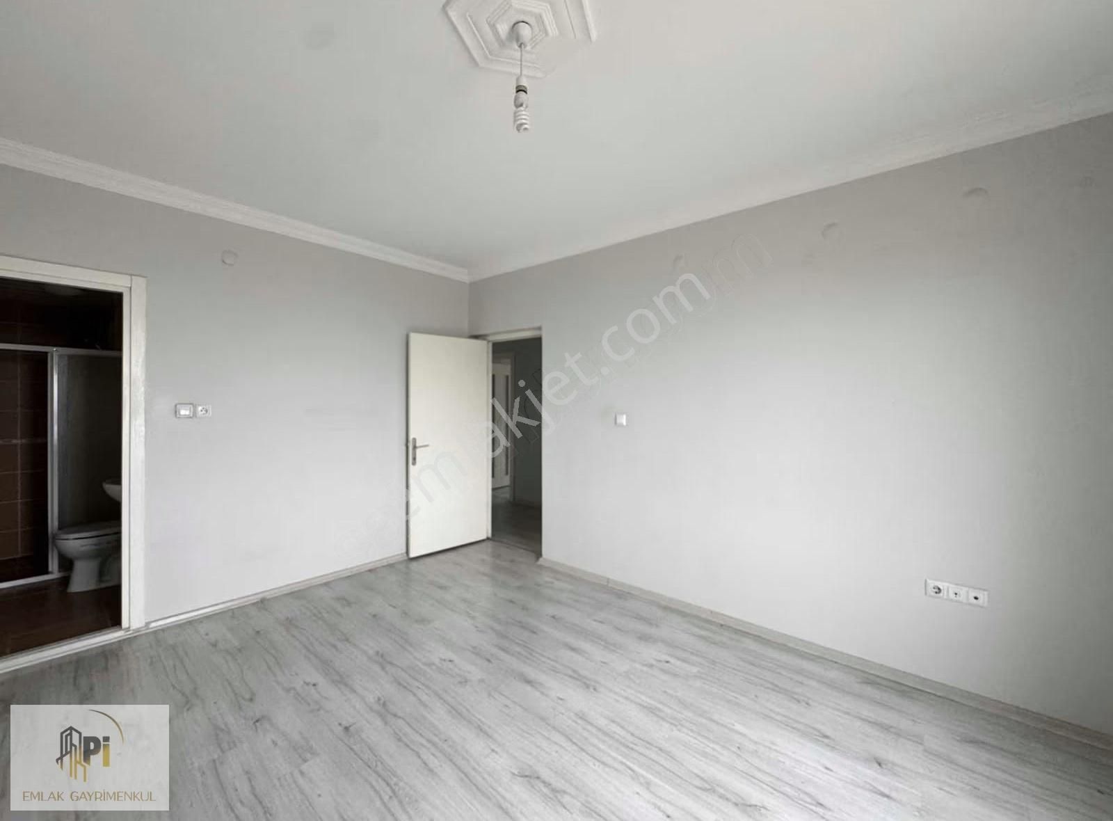 Batıkent'te Site İçi Arakat Kiralık Daire - Görsel 13