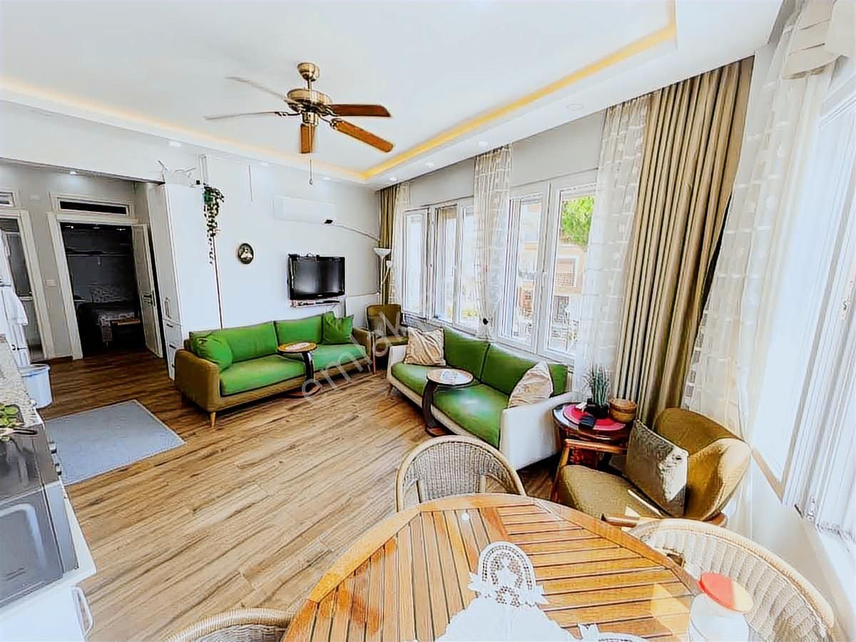 ️ Altınkum'un Kalbınde, Denız Manzaralı Konforlu 2+1 Daıre! - Görsel 14