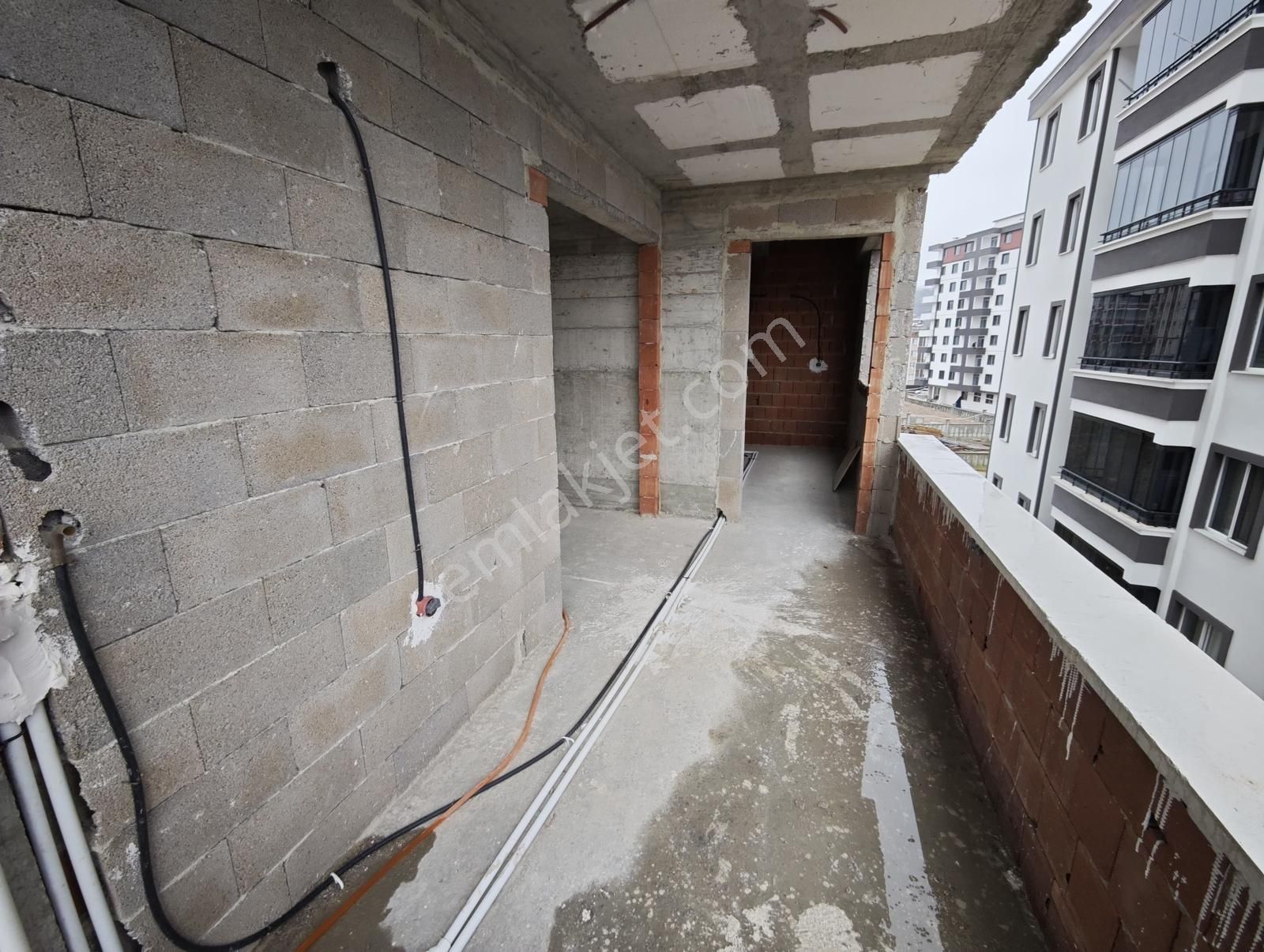 Yaşardoğu Mah. Odun Pazarı Kavşağı Satılık 3+1 - Görsel 15