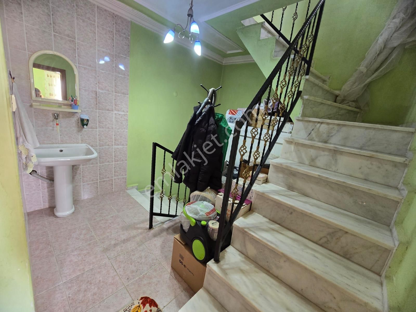 Milas Kazıklıda Teraslı Deniz Manzaralı 3+1 Müstakil Villa - Görsel 27