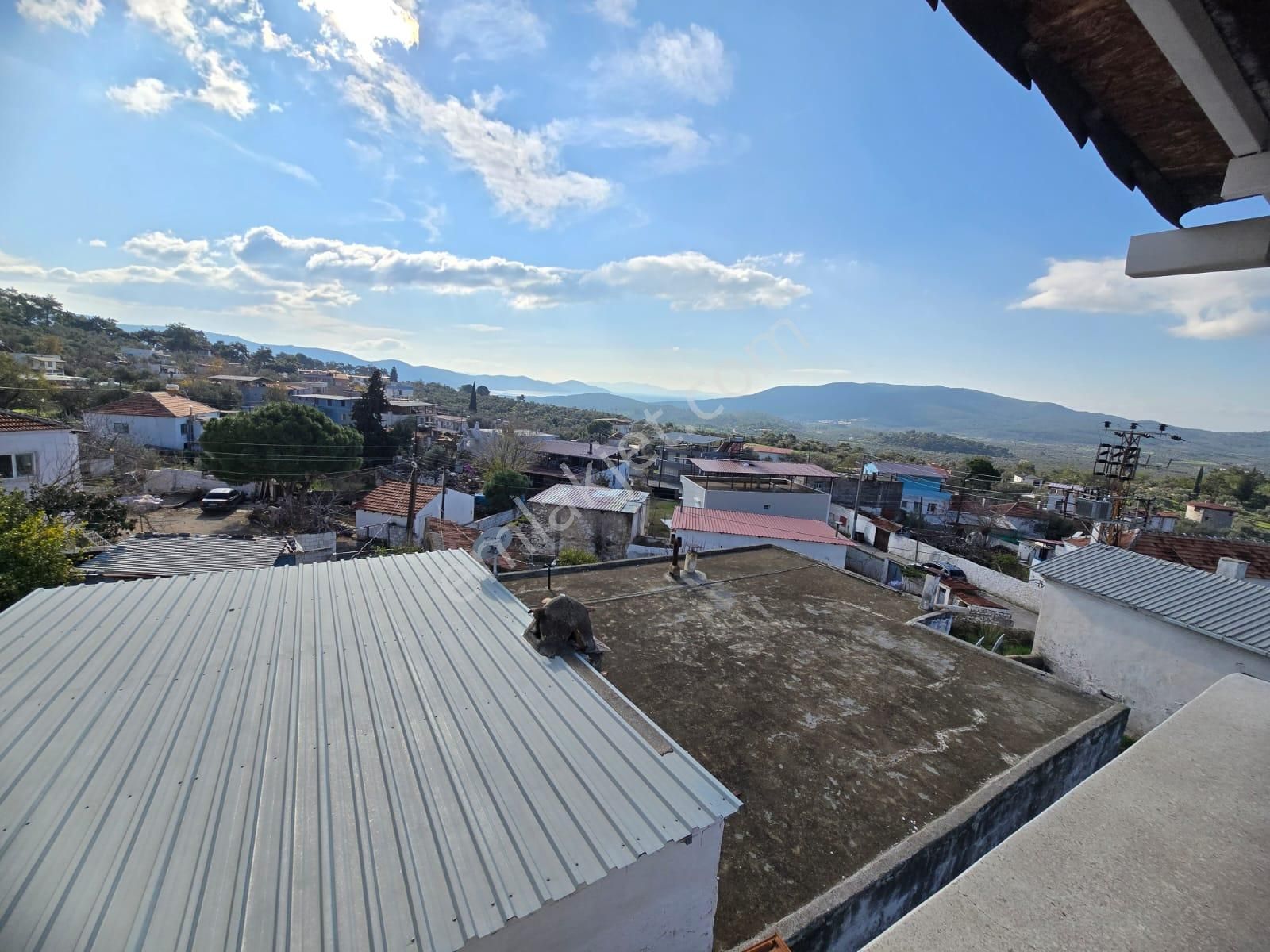 Milas Kazıklıda Teraslı Deniz Manzaralı 3+1 Müstakil Villa - Görsel 33