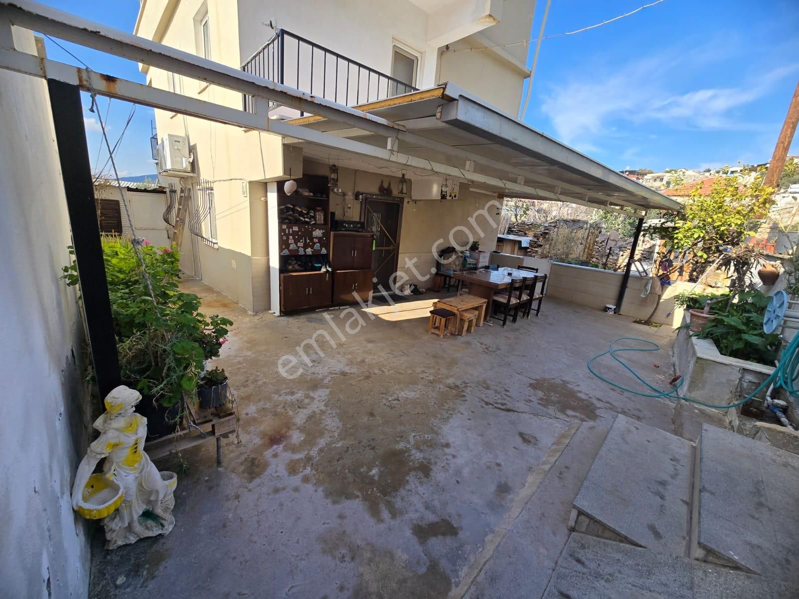 Milas Kazıklıda Teraslı Deniz Manzaralı 3+1 Müstakil Villa - Görsel 3