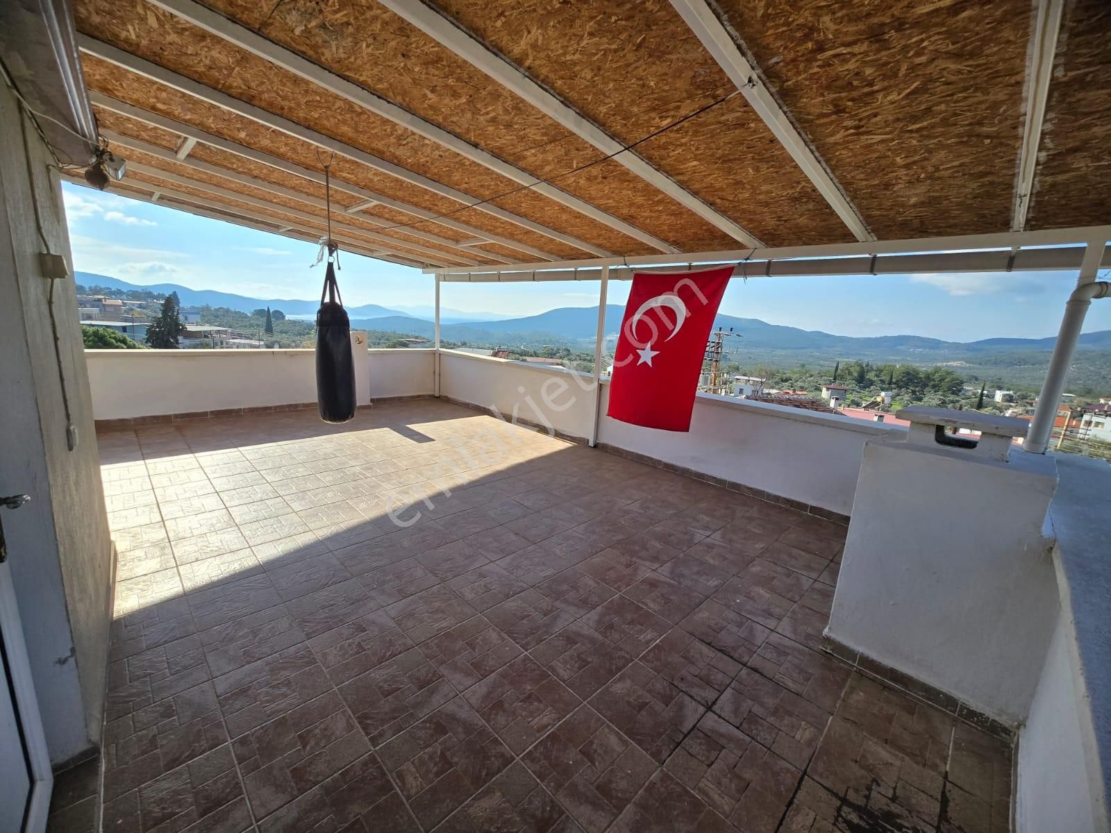 Milas Kazıklıda Teraslı Deniz Manzaralı 3+1 Müstakil Villa - Görsel 31