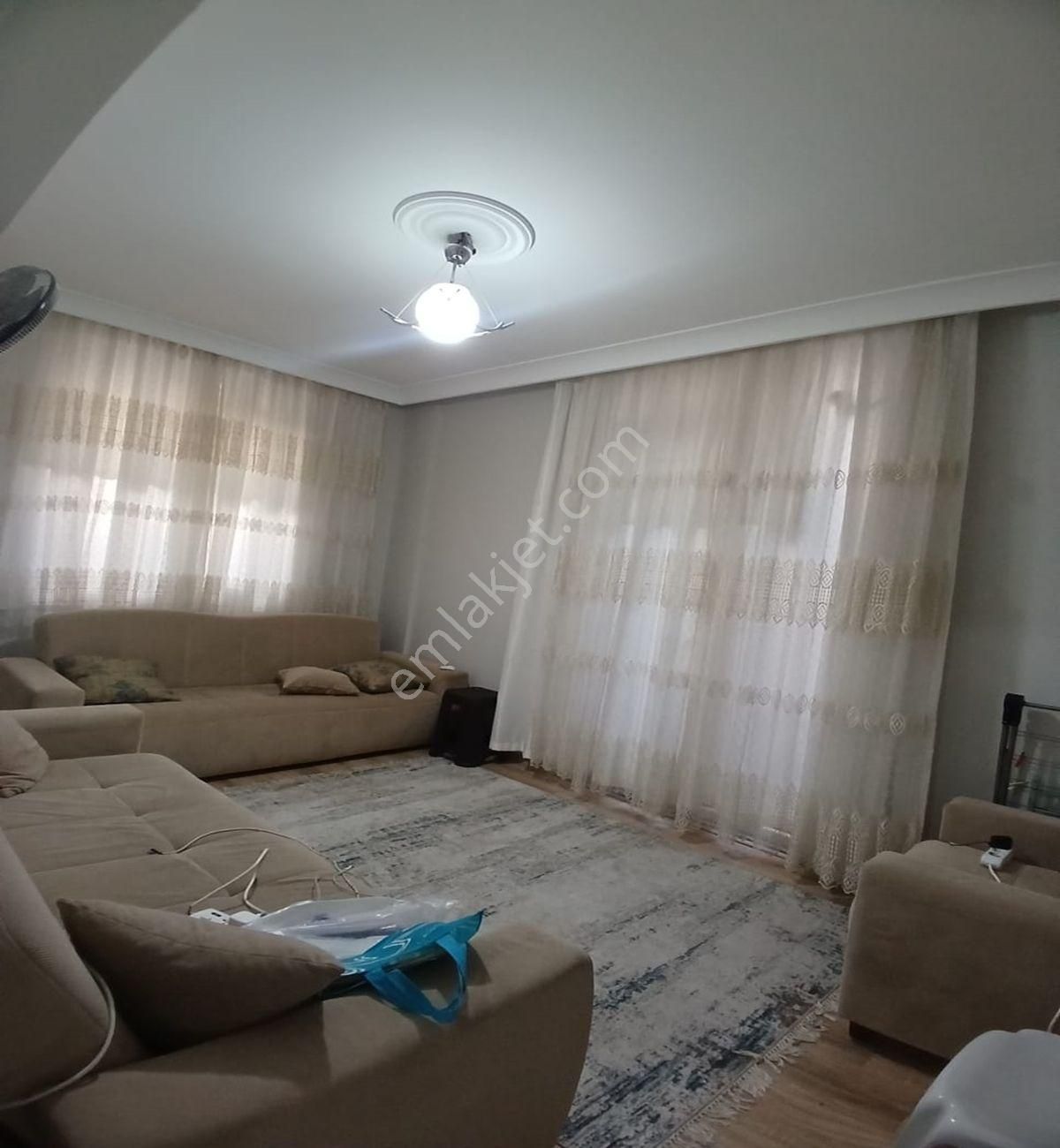 Müslüm Emlaktan 2+1 5 Yıllık Satılık Bahçe Katı - Görsel 3