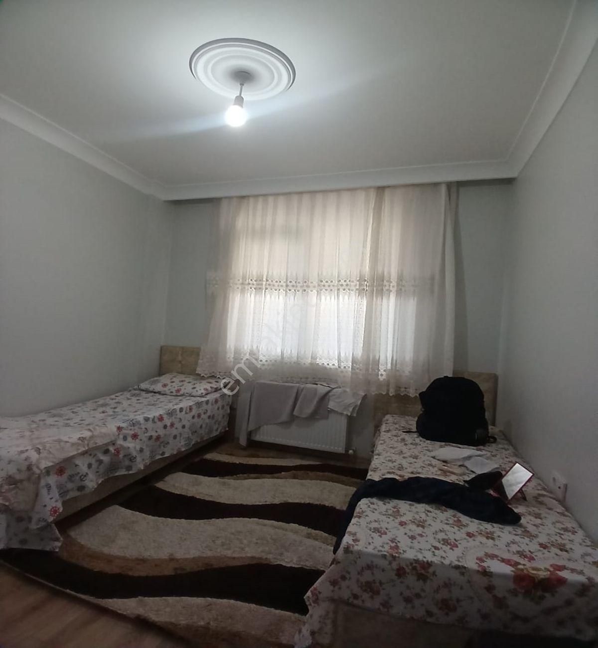 Müslüm Emlaktan 2+1 5 Yıllık Satılık Bahçe Katı - Görsel 4