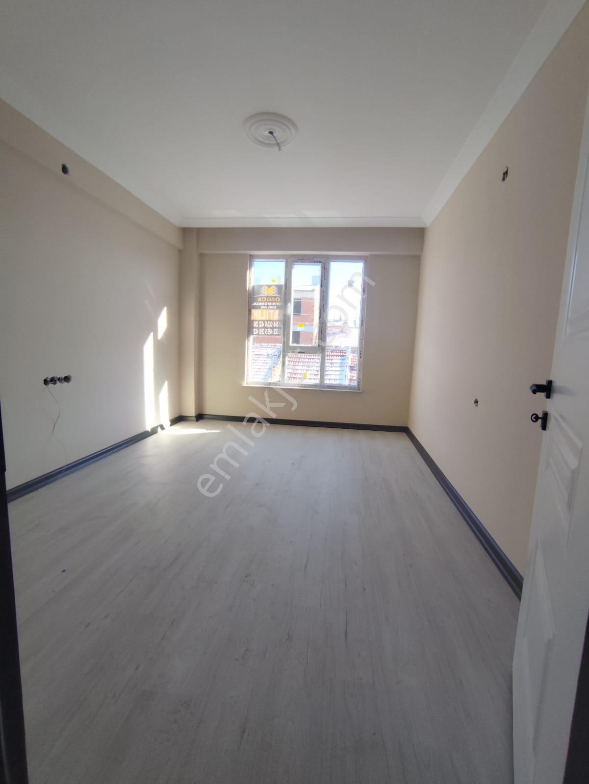 Özgür Gayrimenkul'den Çamlıca Mh.'de 2+0 Satlık Daire