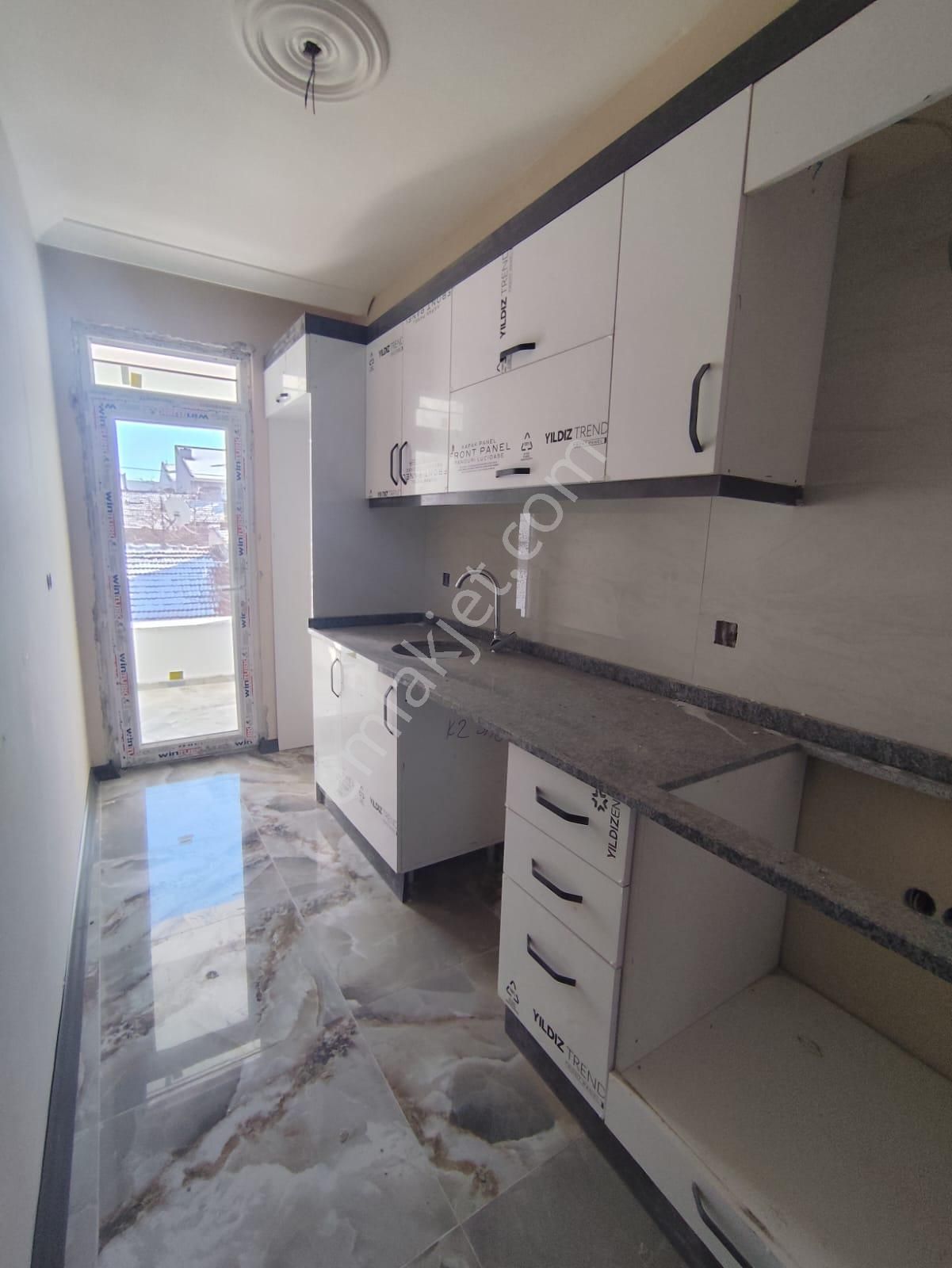 Özgür Gayrimenkul'den Çamlıca Mh.'de 2+0 Satlık Daire - Görsel 9