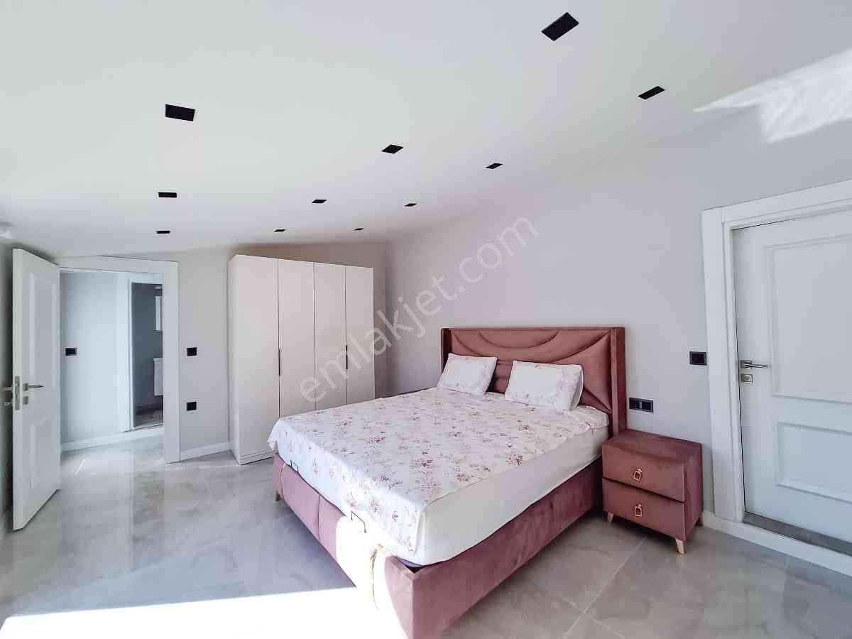 Mersindere Mah Satılık Sıfır Ful Eşyalı 4+1 Bitişik Nizam Villa - Görsel 30