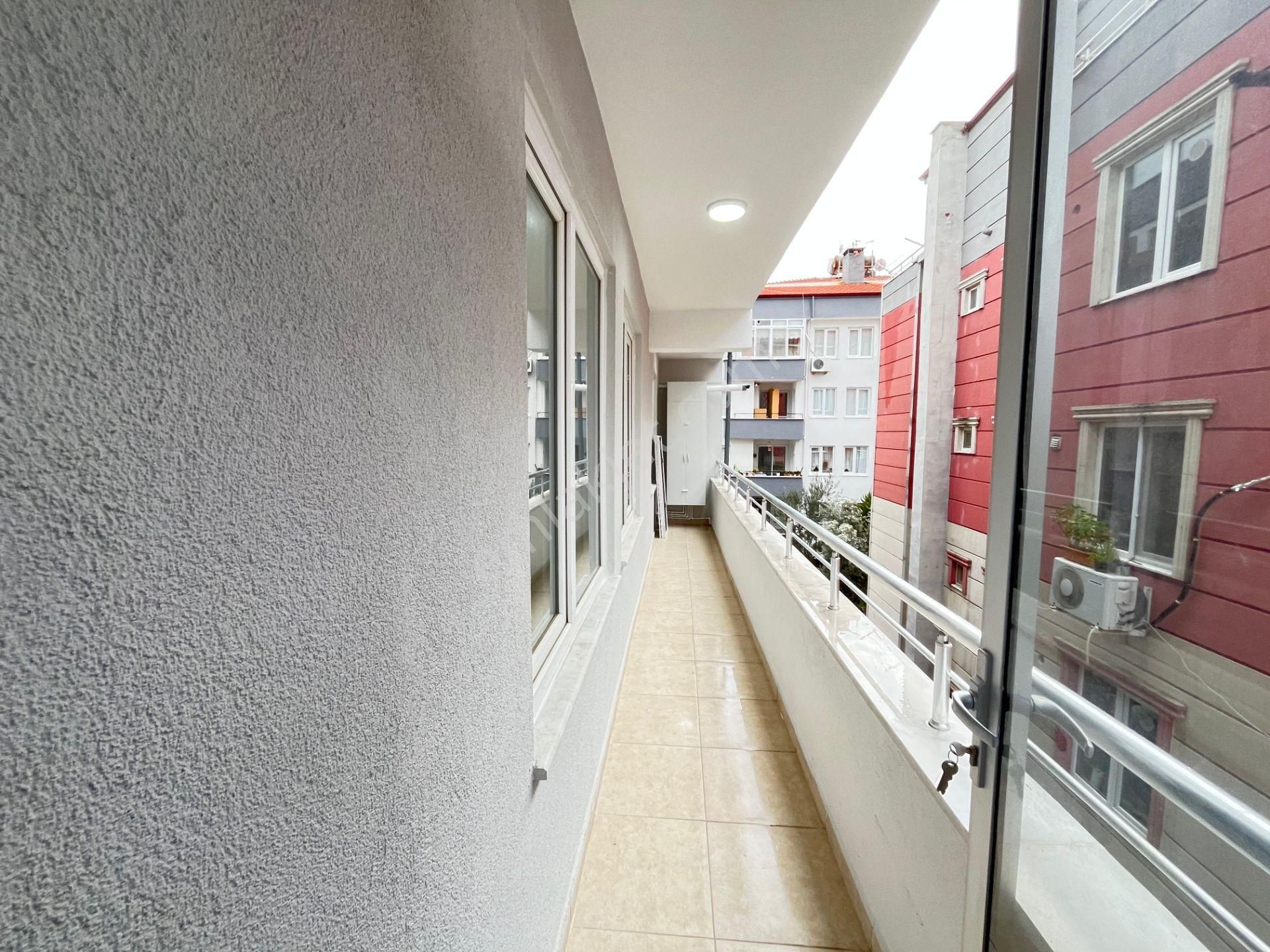 Parstan İkizçayda Ön Cephe Geniş Cam Balkonlu Park Manzaralı 2+1 Daire - Görsel 14