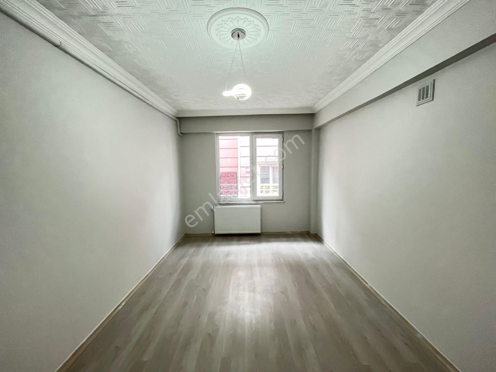 Parstan İkizçayda Ön Cephe Geniş Cam Balkonlu Park Manzaralı 2+1 Daire - Görsel 13