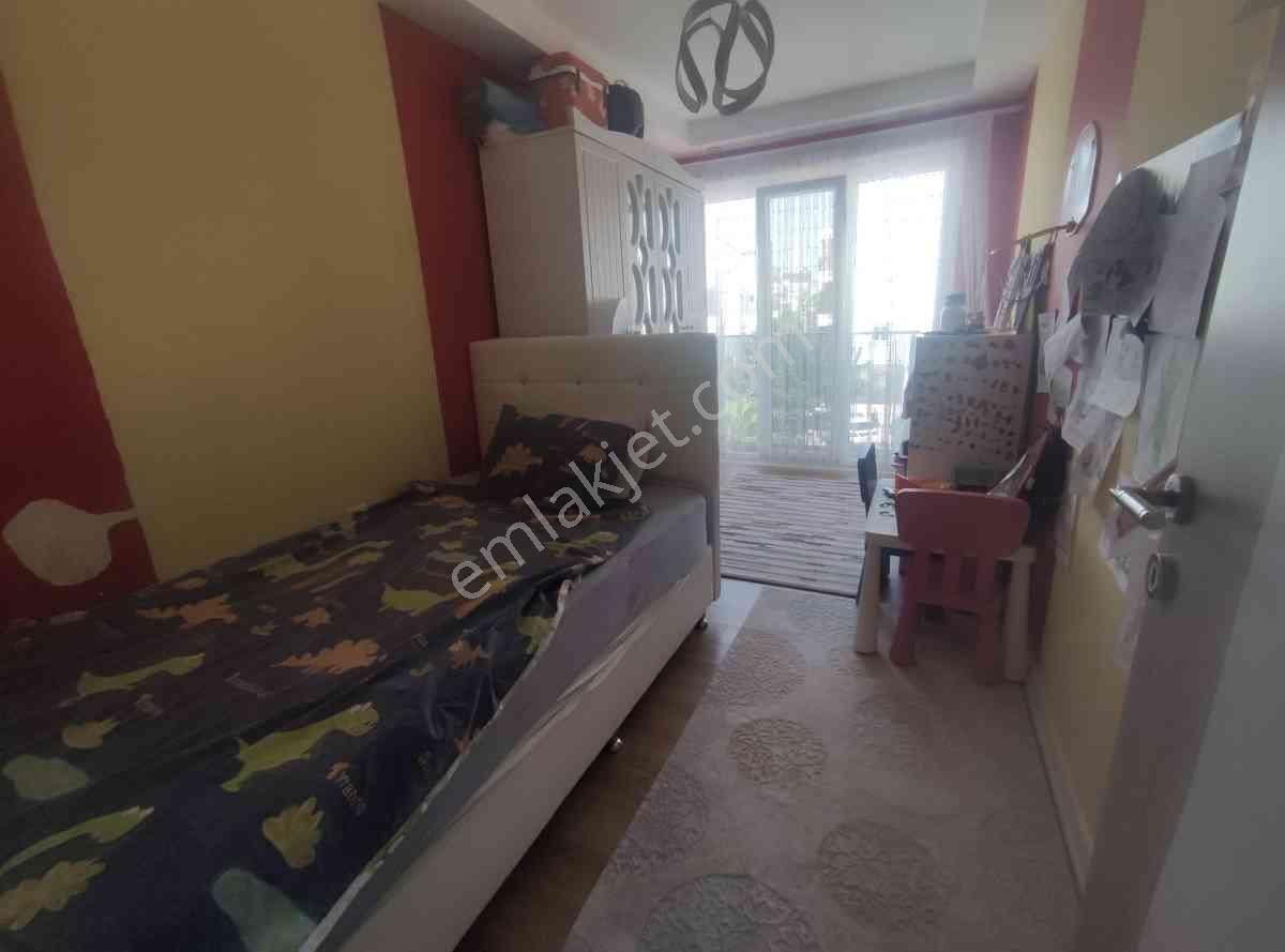 Altınkum'da Plaja 2 Bına Mesafede, 3+1 Havuzlu Asansörlü Daıre - Görsel 14