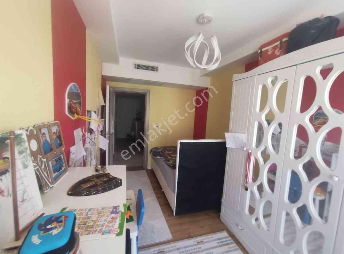 Altınkum'da Plaja 2 Bına Mesafede, 3+1 Havuzlu Asansörlü Daıre - Görsel 8