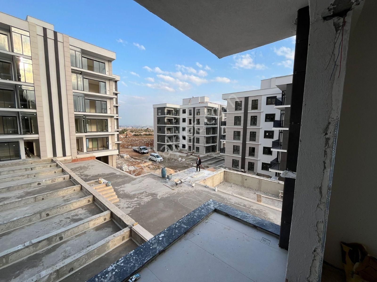 Balo Gayrimenkul'den Mazıdağı Seyir Terasın'da Lüx Site'de 2+1 - Görsel 6