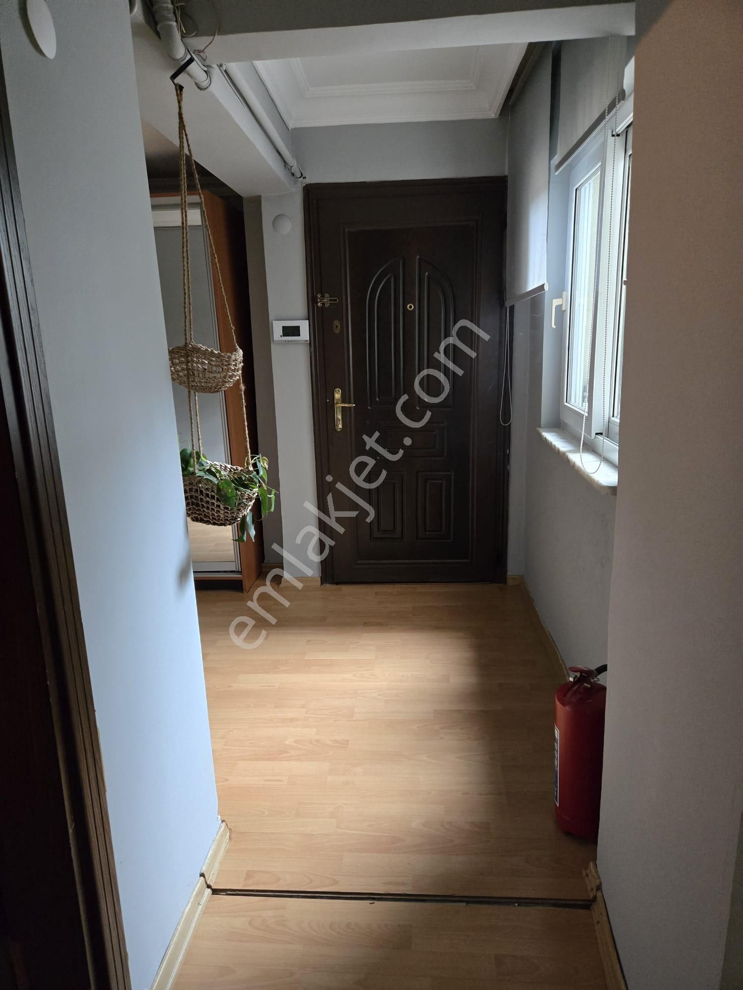 Tarabya Sitede 2+1 100 Metrekare Bahçe Kullanımlı Satılık Daire - Görsel 7