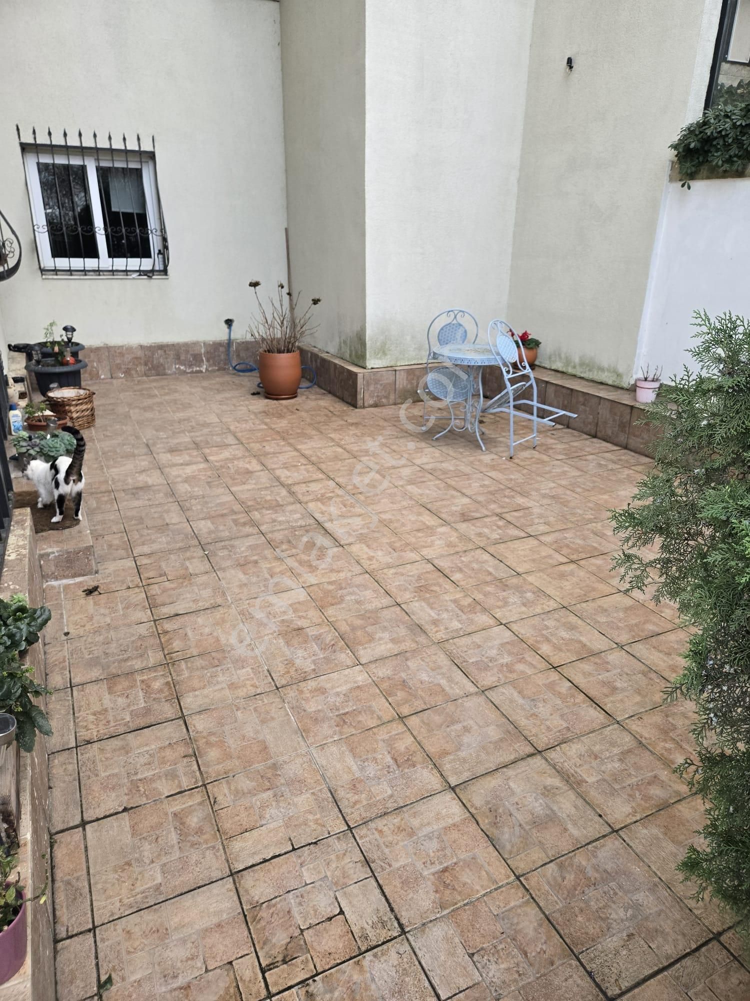 Tarabya Sitede 2+1 100 Metrekare Bahçe Kullanımlı Satılık Daire - Görsel 18