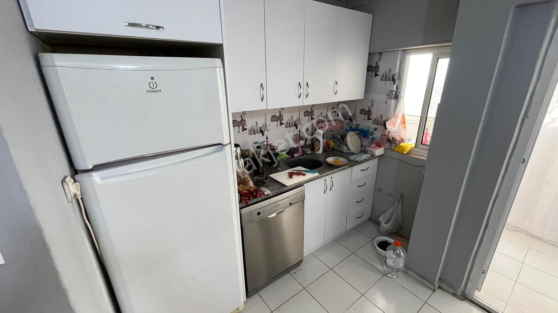 Kemeraltı 2+1 Eşyalı Daire