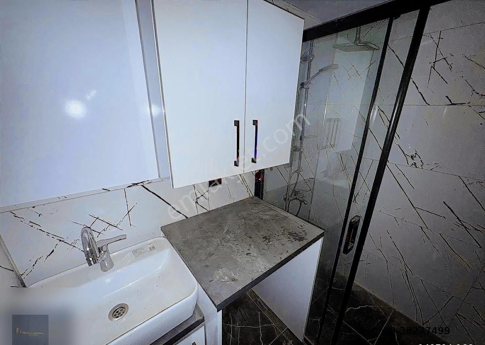 Yedi Eylül'de 3+1 140 M2 Ara Kat Yatırımlık Fırsat Daire - Görsel 3