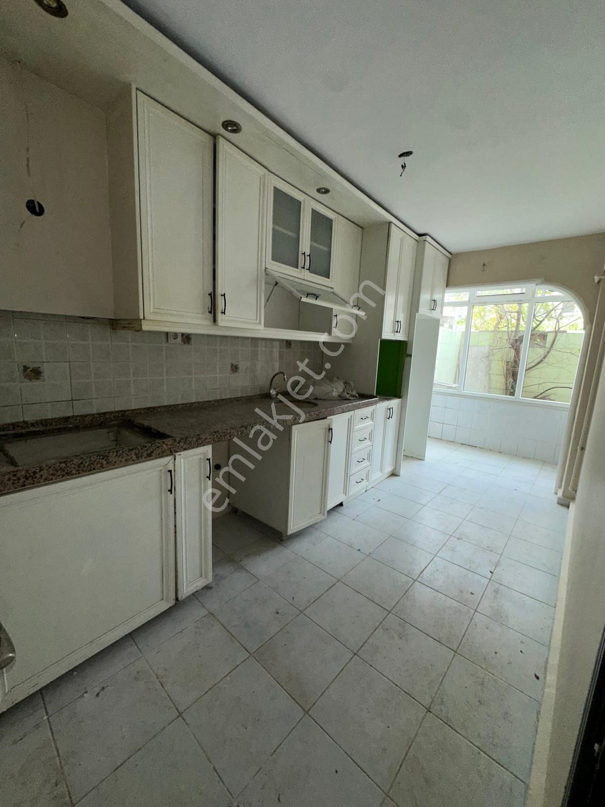 Gökdere Meydanına Yakın Meydancık Mh.satılık 2+1 - Görsel 9