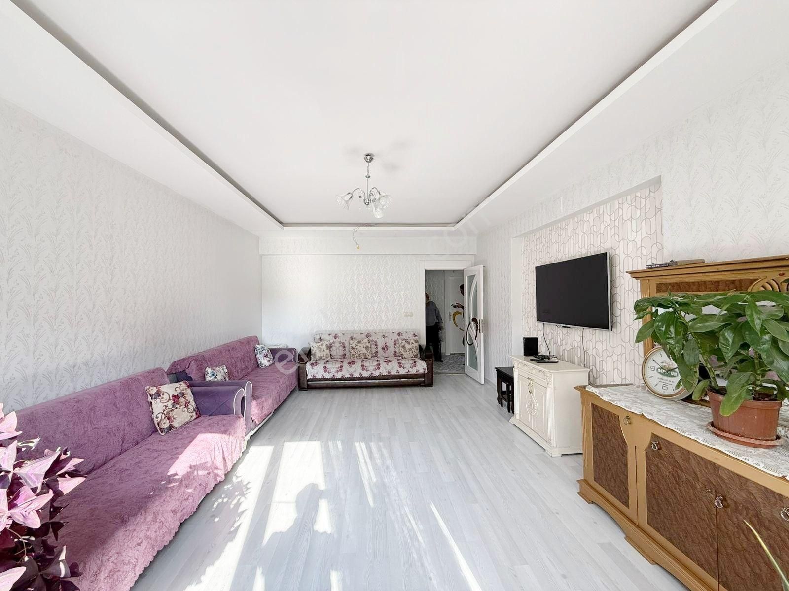 Göktürk Stadyum Karşısı Fırsat!çift Balkonlu Arakat Bakımlı 3+1 - Görsel 7