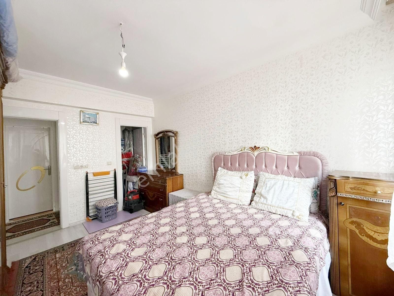 Göktürk Stadyum Karşısı Fırsat!çift Balkonlu Arakat Bakımlı 3+1 - Görsel 13