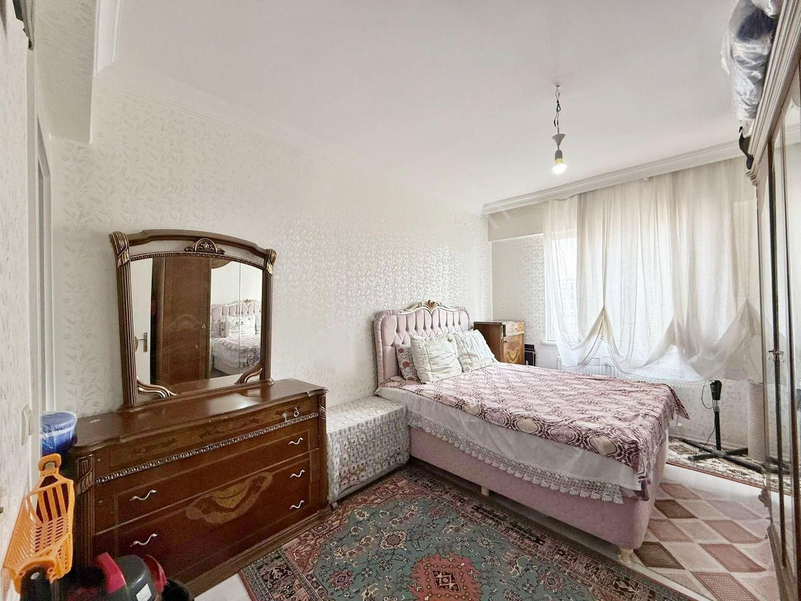 Göktürk Stadyum Karşısı Fırsat!çift Balkonlu Arakat Bakımlı 3+1 - Görsel 12