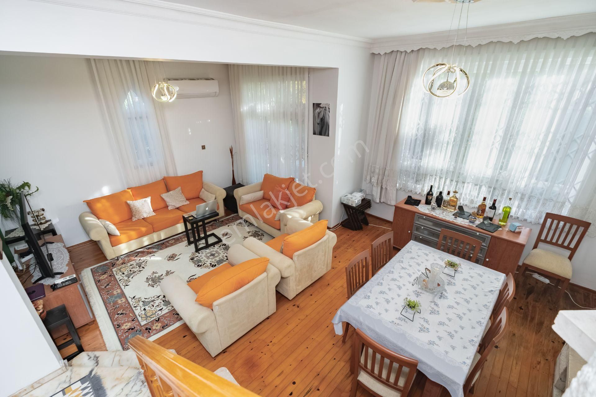 Antalya Kepez Şelale Sitesinde Satılık 5+2 250m² Tripleks Villa - Görsel 31