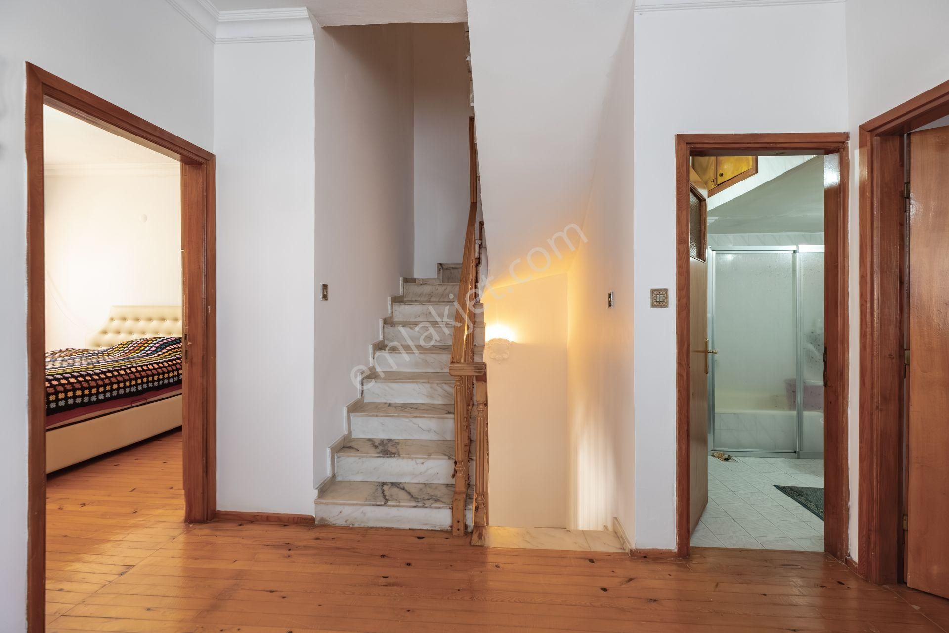 Antalya Kepez Şelale Sitesinde Satılık 5+2 250m² Tripleks Villa - Görsel 22