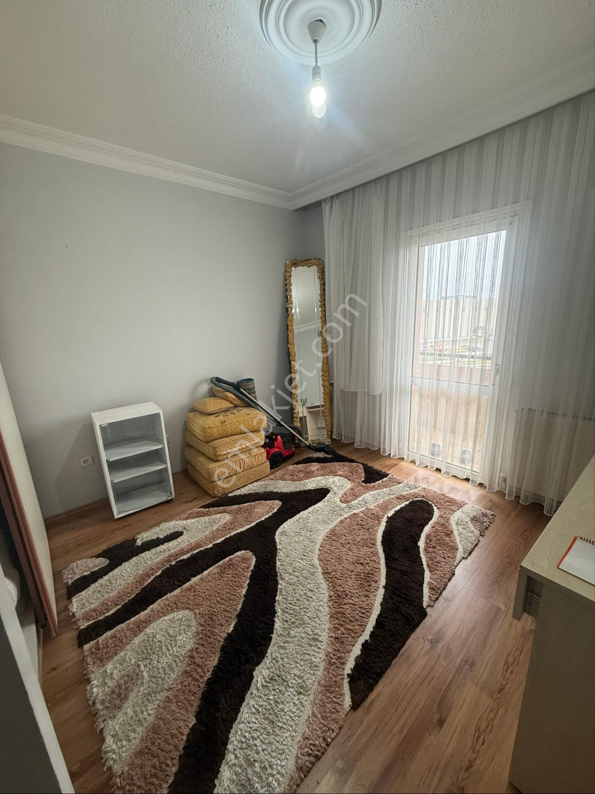 Yıldırım Beyazıt Mahallesi’nde Kiralık Eşyalı 3 + 1 Daire - Görsel 4