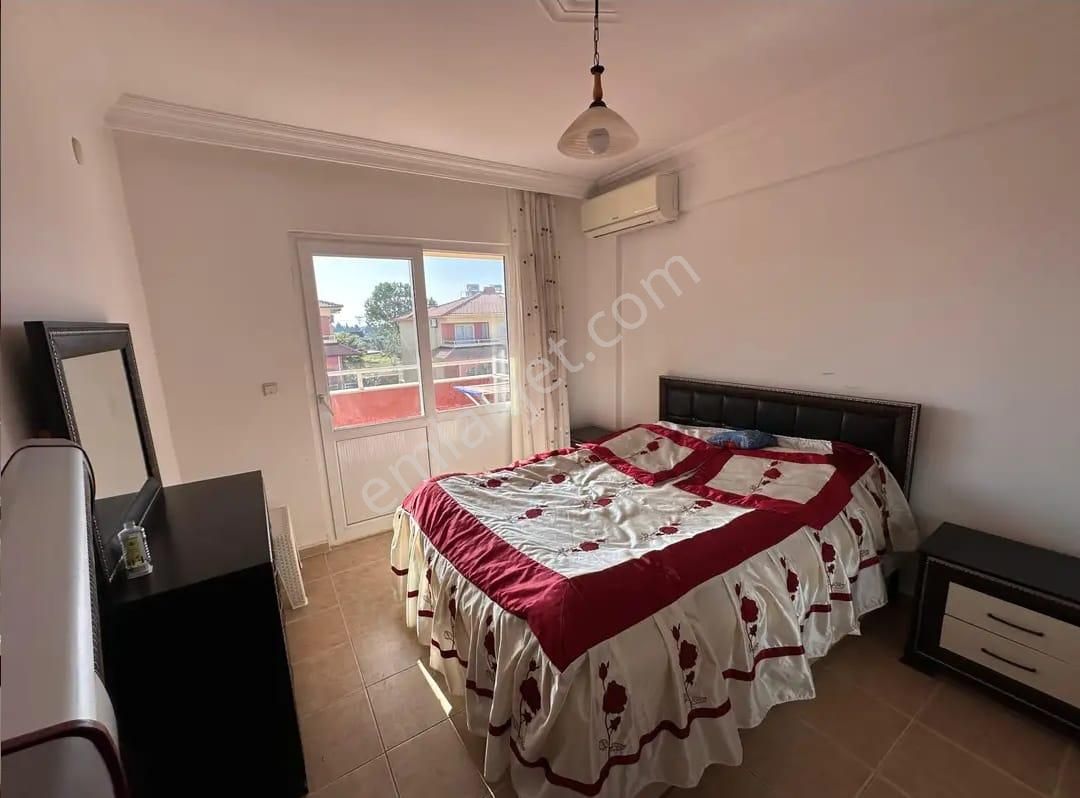 Denize Sıfır Sitede Satılık 3+1 Eşyalı Villa - Görsel 14