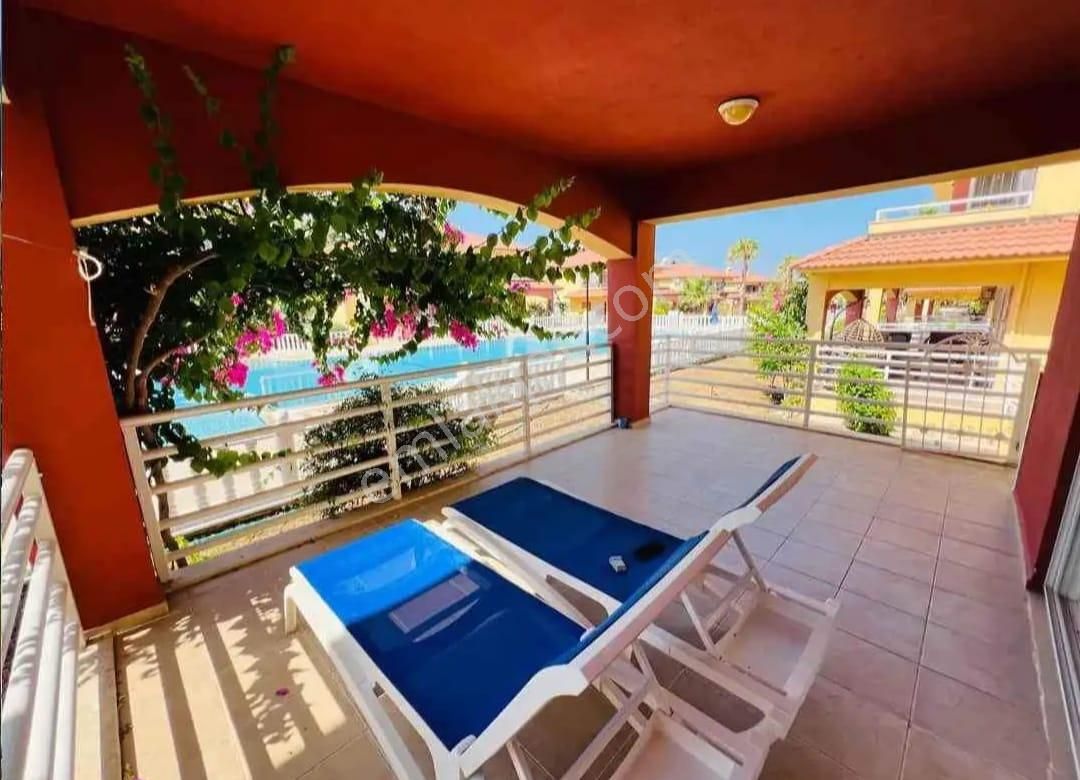 Denize Sıfır Sitede Satılık 3+1 Eşyalı Villa - Görsel 25