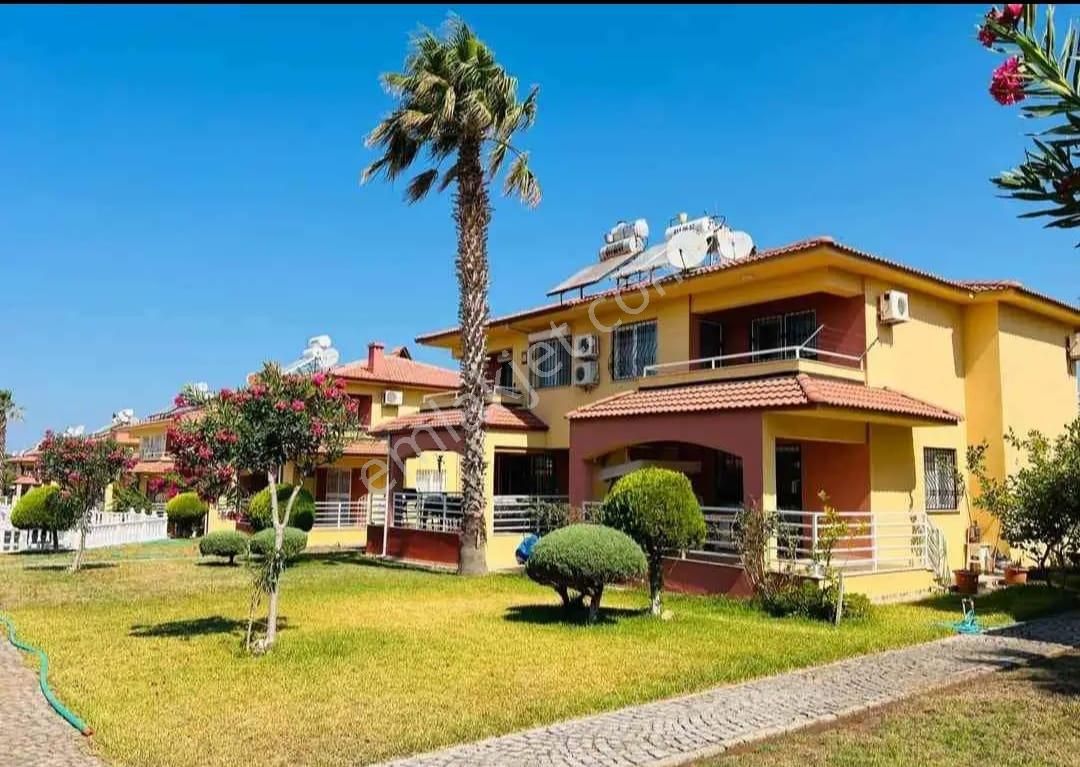 Denize Sıfır Sitede Satılık 3+1 Eşyalı Villa - Görsel 27