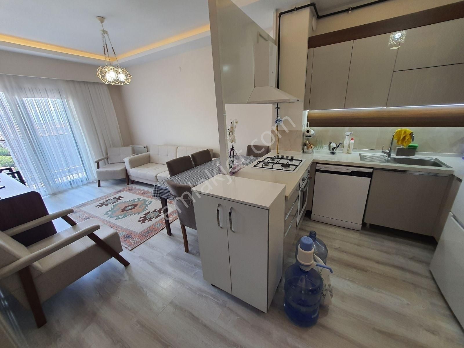 Karşıyaka İmbatlıda Deniz Ve Körfez Manzaralı Satılık 1+1 Daire - Görsel 4