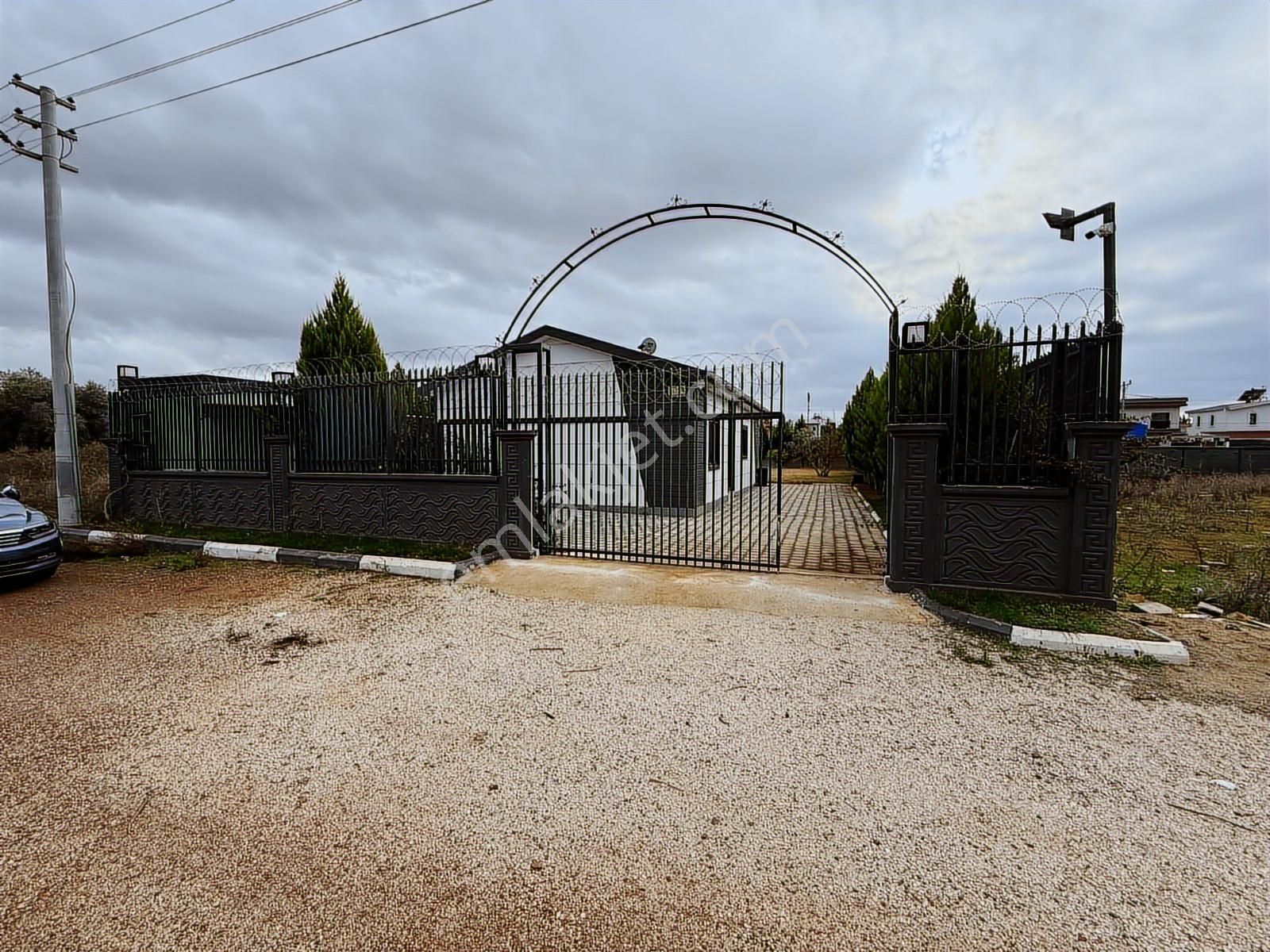 Yeşilbayırda 545 M² Arsa İçinde Müstakil Ev